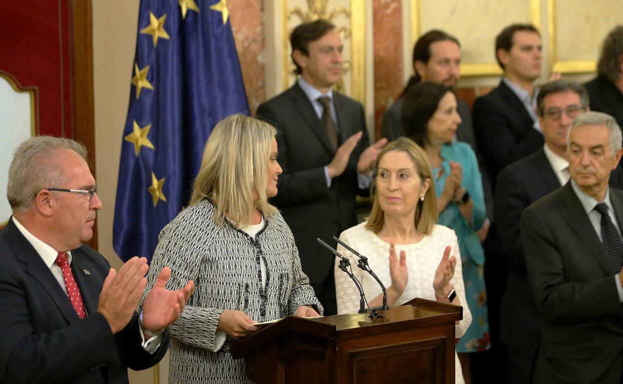 Mari Mar Blanco junto a Ana Pastor en el homenaje a las víctimas celebrado en 2017. 