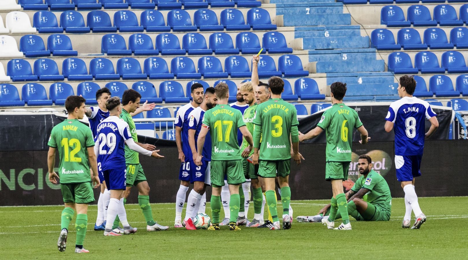 Las imágenes del encuentro disputado entre el Alavés y la Real Sociedad en Mendizorrotza