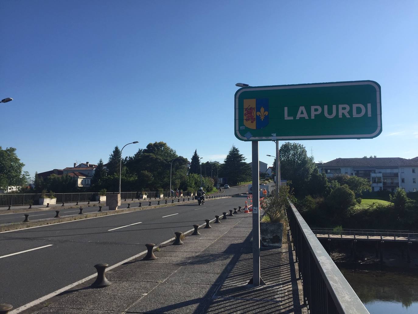 La normalidad vuelve a la muga