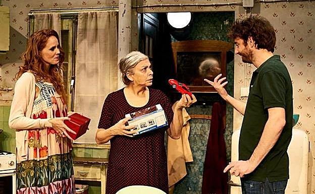 Magui Mira y Gorka Otxoa en 'Juntos'. Les esperaban dos meses en Madrid.