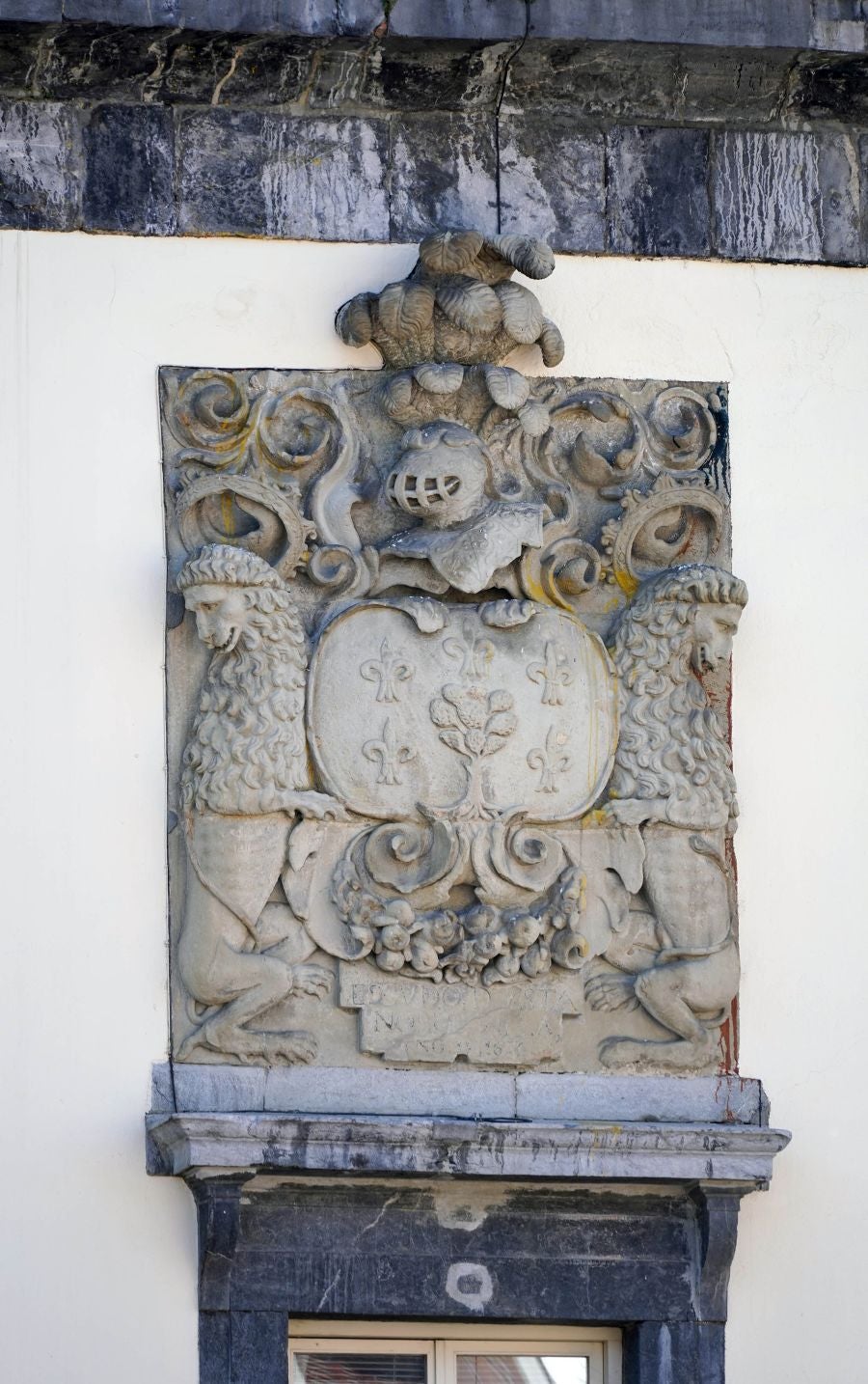 Ubicada en el valle del Oria, combina a la perfección el carácter industrial de Villabona con la identidad rural del pequeño núcleo de Amasa