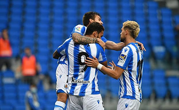 Vídeos: Resumen y goles de la victoria de la Real ante el Espanyol