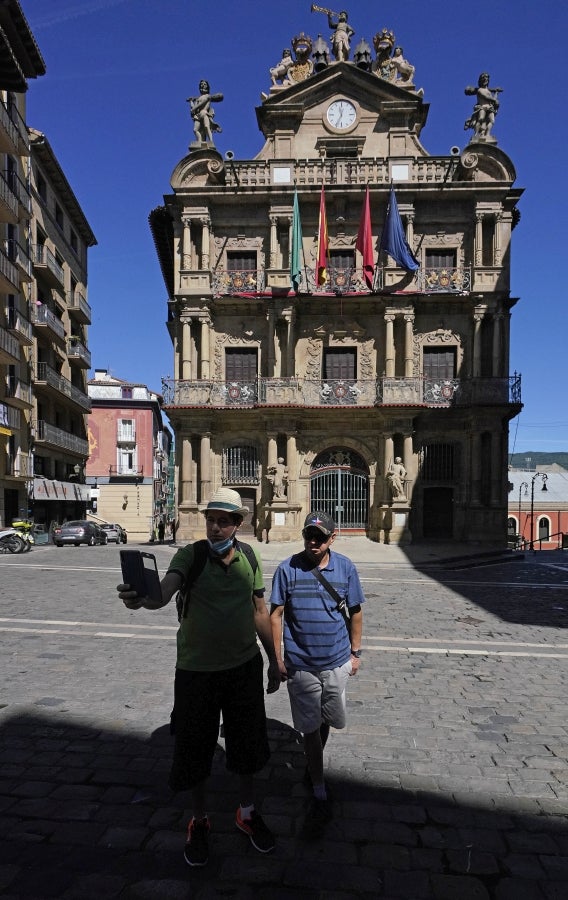 Fotos: Pamplona sin fiestas de San Fermín