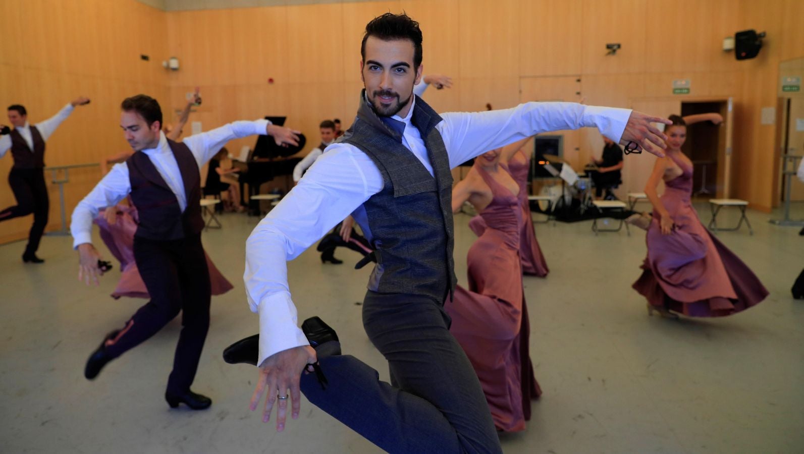 Ensayo general de 'Alento', la obra que la compañía de Antonio Najarro, ex director del Ballet Nacional Español, estrenará el próximo 11 de Julio dentro del marco 69 Festival Internacional de Música y Danza de Granada.