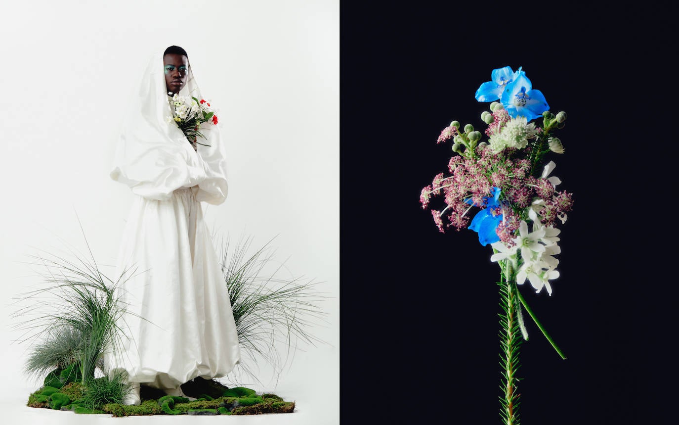 Palomo Spain rinde homenaje al esplendor de la Haute Couture en los años 1950 y 1960 y a sus grandes casas parisinas en una vuelta a los orígenes y a la manufactura de calidad y local. La colección SS21 The Rehearsal se ha confeccionado con una filosofía upcycling, a partir de materiales de archivo con un equipo de taller muy reducido y en tiempo récord debido al contexto actual