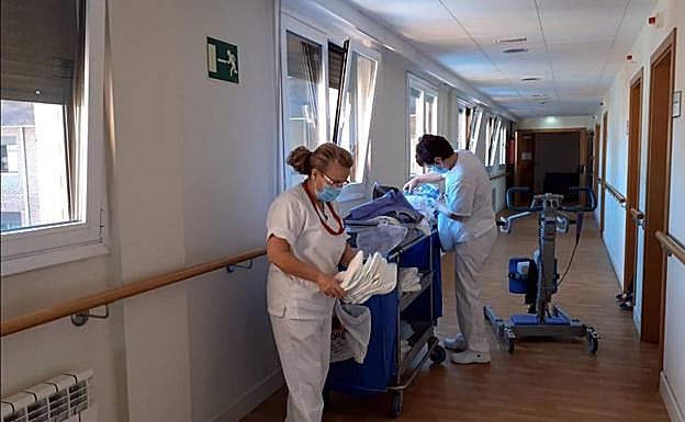 Salud cierra los udalekus, centros de día y limita las visitas en las residencias