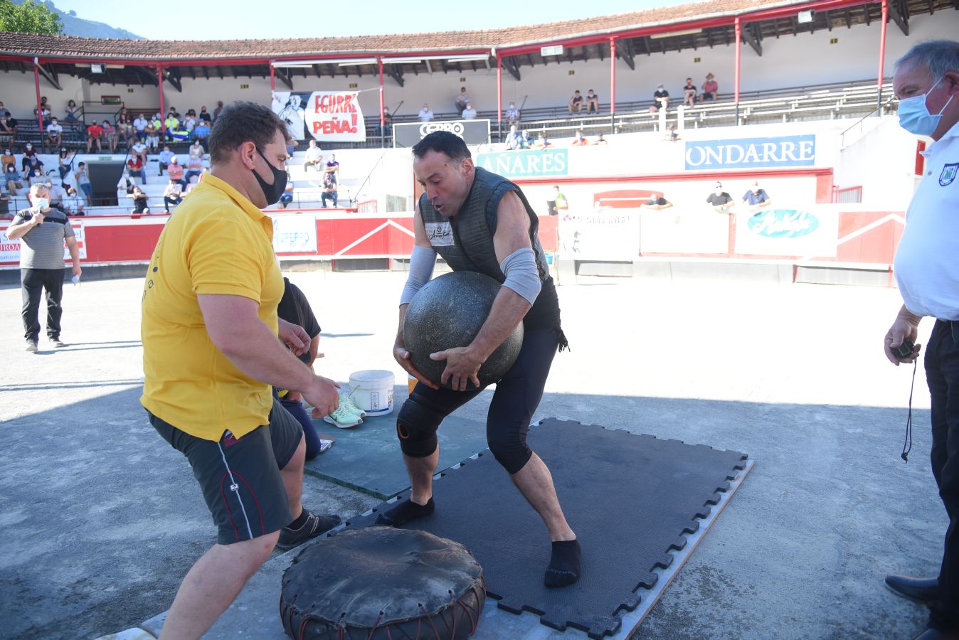 El expelotari se impuso a Joxean Olaskoaga 'Aizperro' en la apuesta combinada de tres trabajos aventajándolo en seis minutos y siete segundos