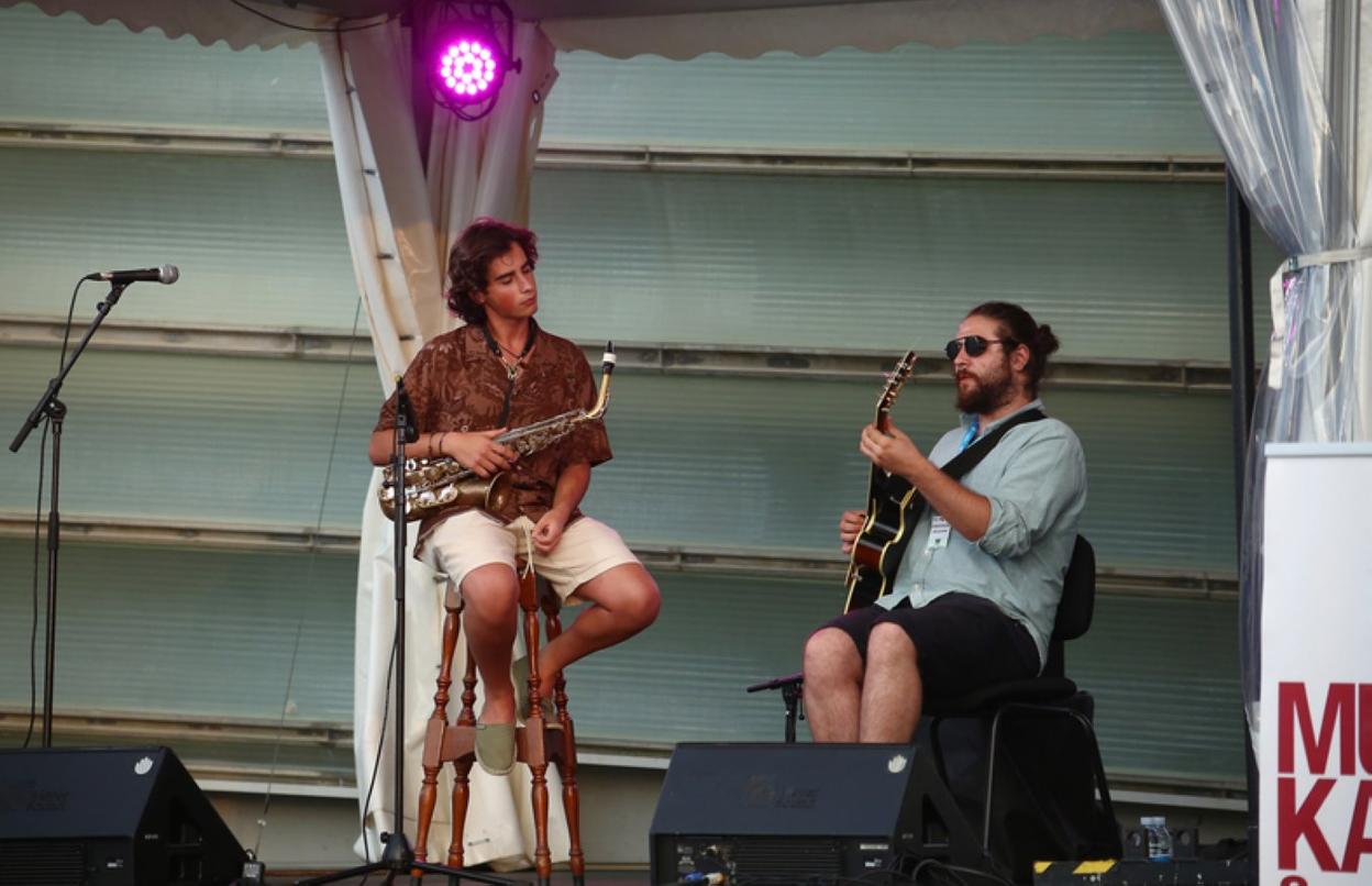 Los Juanes, una dulce actuación. 