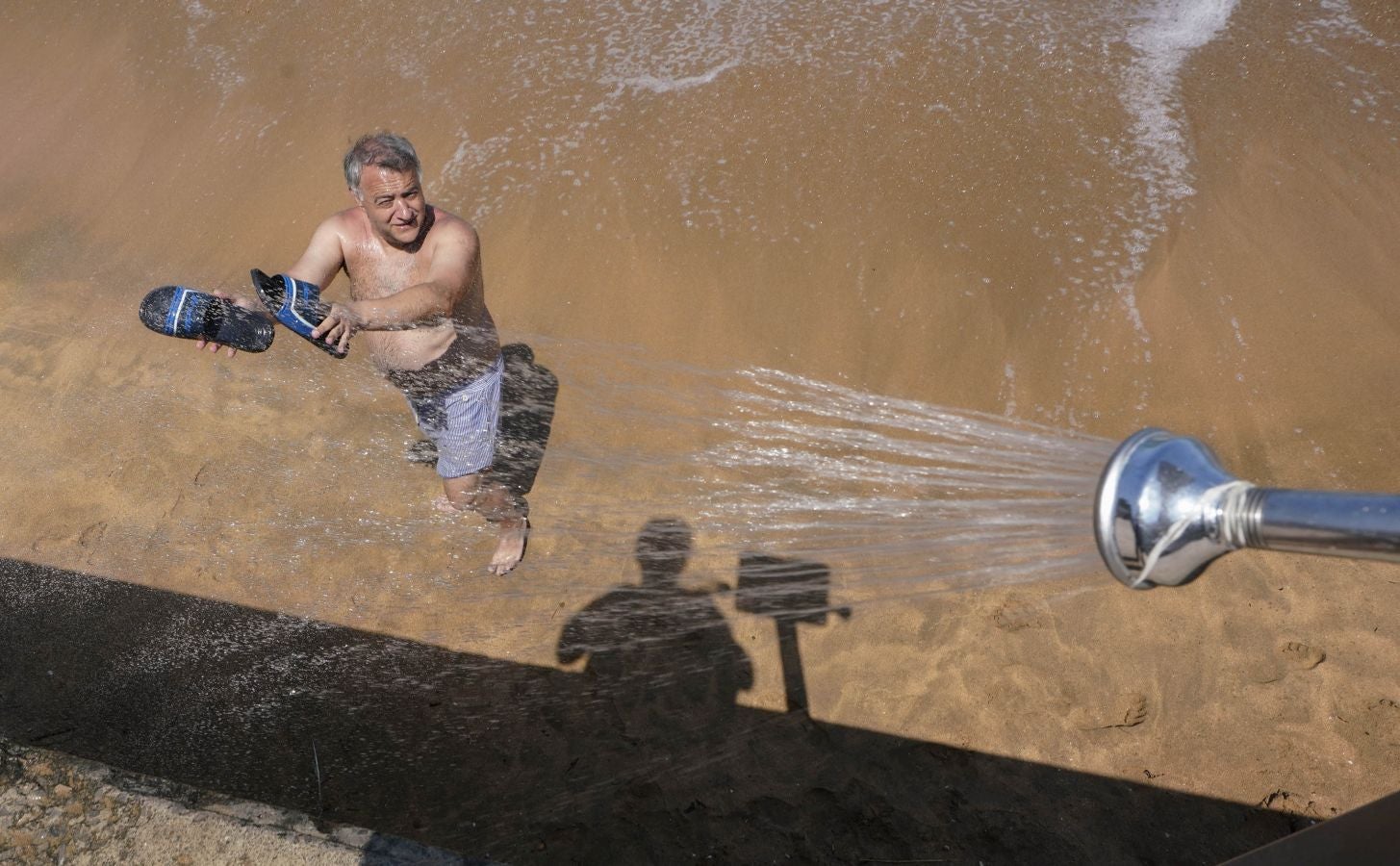 En algunas partes del territorio los termómetros han superado los treinta grados. Aemet eleva a roja la alarma por las altas temperaturas