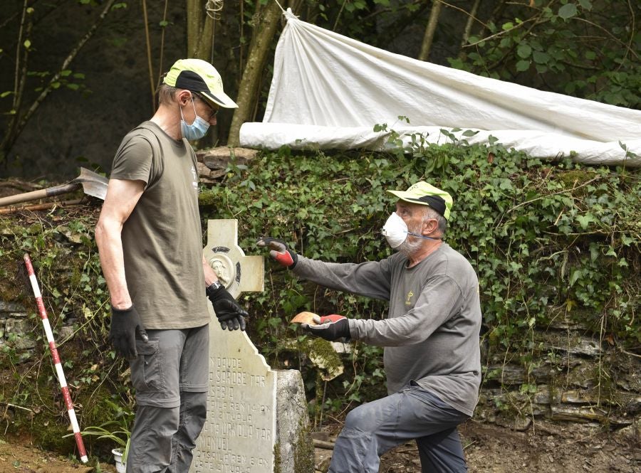 Aranzadi busca los restos del gigante de Altzo. 