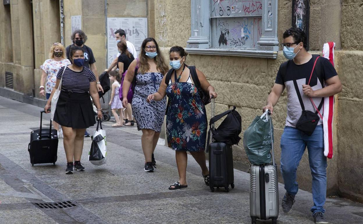 Gipuzkoa logra mantener en julio su tirón turístico gracias a los viajeros de otras autonomías