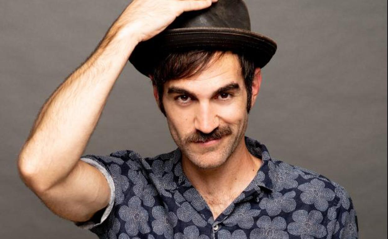 Felixen azalean sartu da Plazaola, konpetitibitateaz, galtzeaz eta irabazteaz umorez aritzeko.