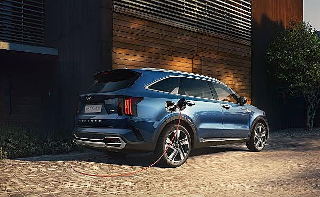 Kia desvela el Sorento híbrido enchufable: gran funcionalidad y bajo coste de utilización