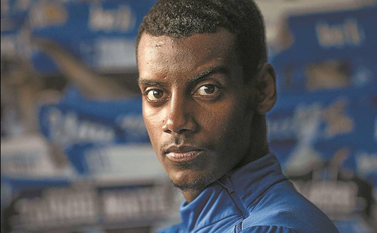 Alexander Isak, en una imagen en las instalaciones de Zubieta. 