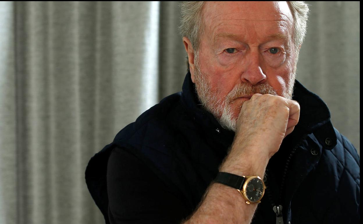 Ridley Scott vuelve a la ciencia ficción