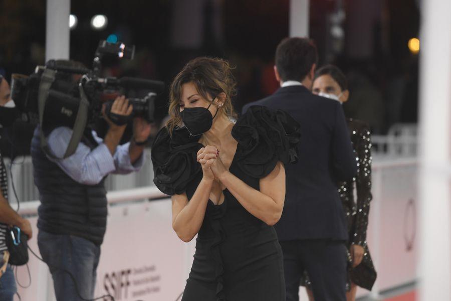 Los looks más destacados de la alfombra roja en la jornada inaugural del Festival de Cine de San Sebastián 2020