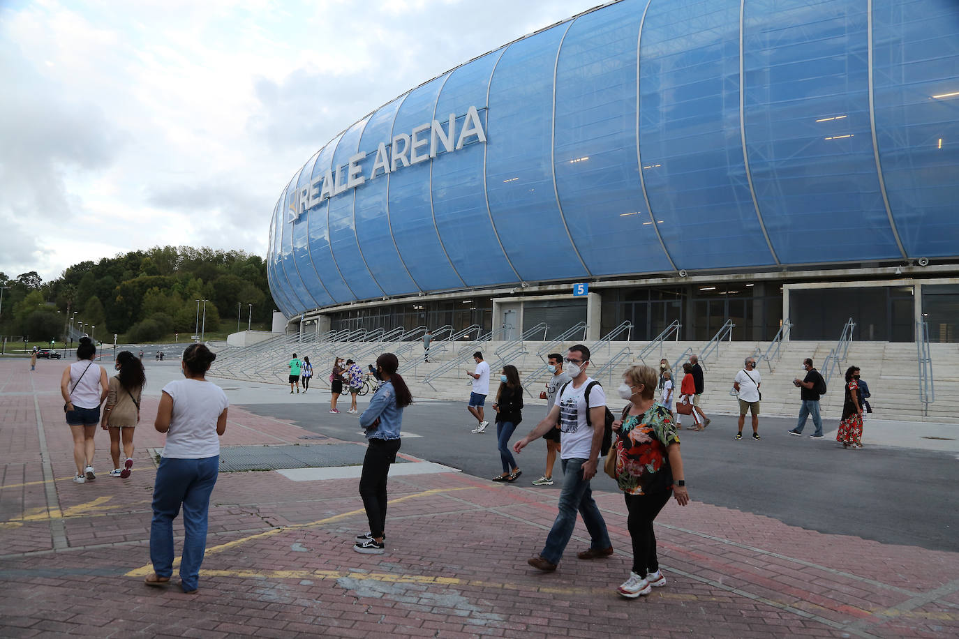 Las imágenes que deja el estreno liguero en el Reale Arena