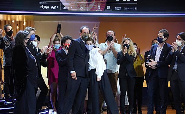 'Beginning' arrasa en el Zinemaldia con los cuatro principales premios