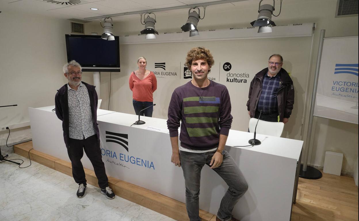Richard Coudray, Carine Aguirregomezcorta, Jon Insausti y Norka Chiapusso en la presentación de las jornadas.
