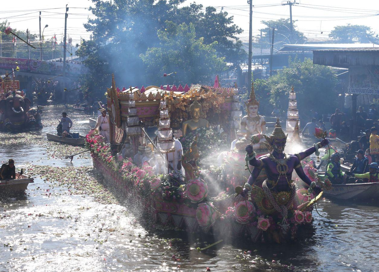 Festival de flores de loto en Tailandia 