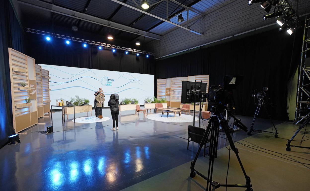 Este fin de semana se ultiman los detalles en el plató de Hernani desde el que se coordinarán las conexiones con los restaurantes. 