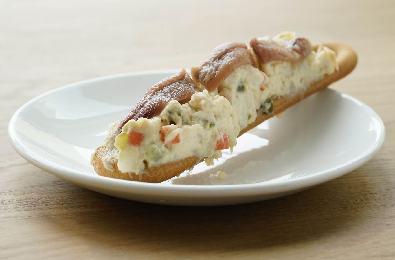 Belén Abad y Lourdes Villalobos del restaurante Chinchín Puerto de Caleta de Vélez, en Málaga, ganan el certamen organizado por San Sebastian Gastronomika