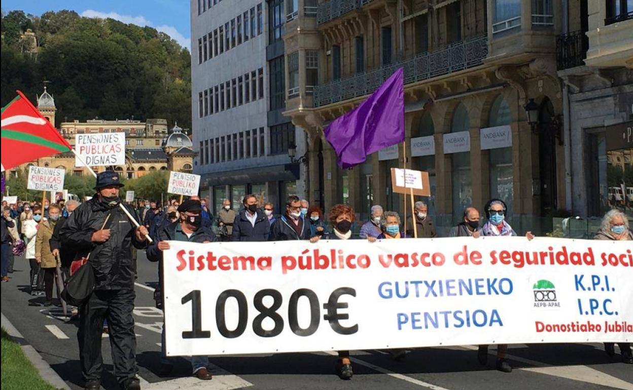 Los pensionistas exigen incluir sus demandas en el Pacto de Toledo