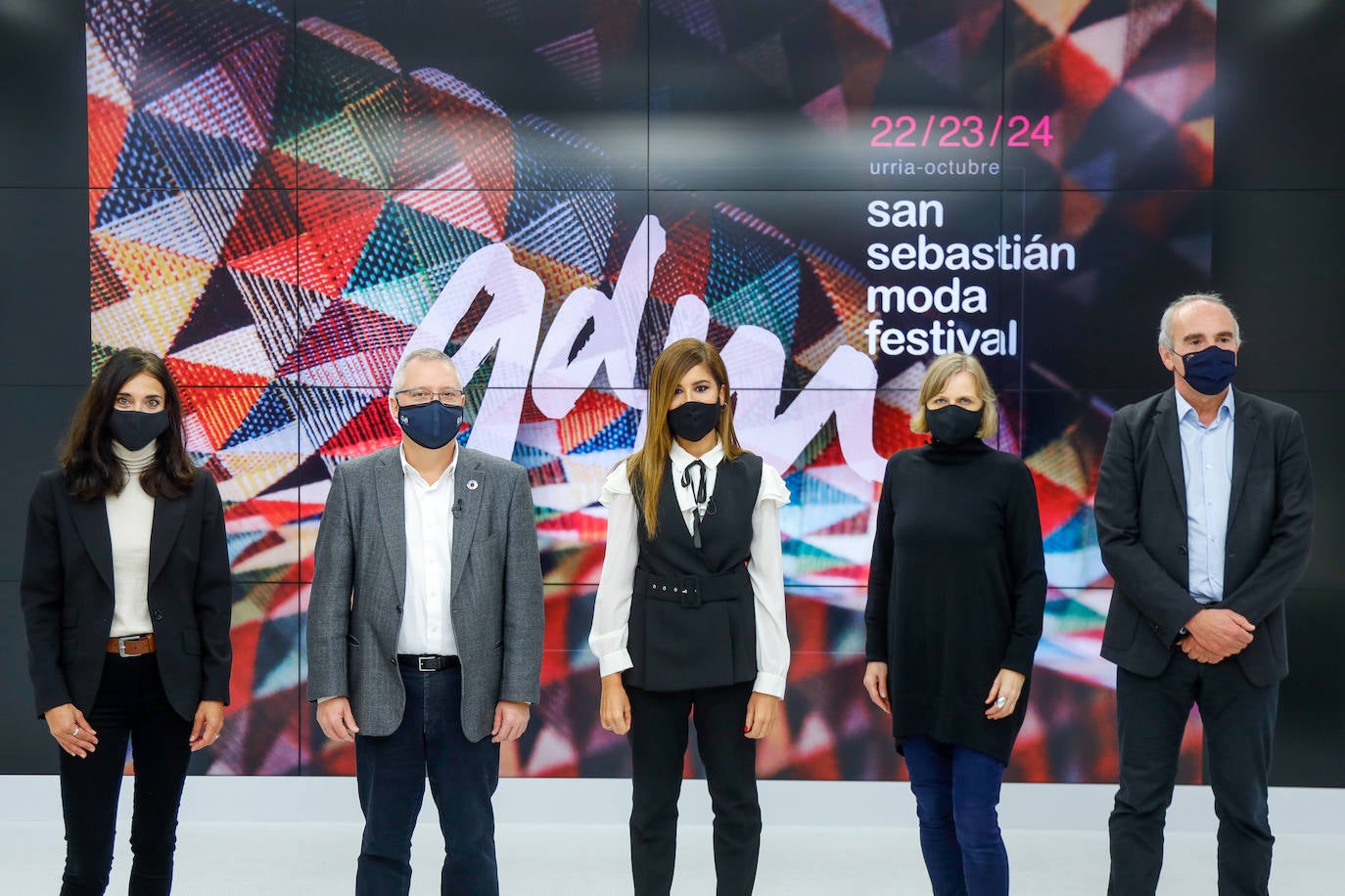 Sophie et Voilà, Álex Vallejo o Inge Zubeldia presentarán sus colecciones sobre una pasarela de San Telmo, cuyo aforo se ha reducido al 30% de su capacidad habitual