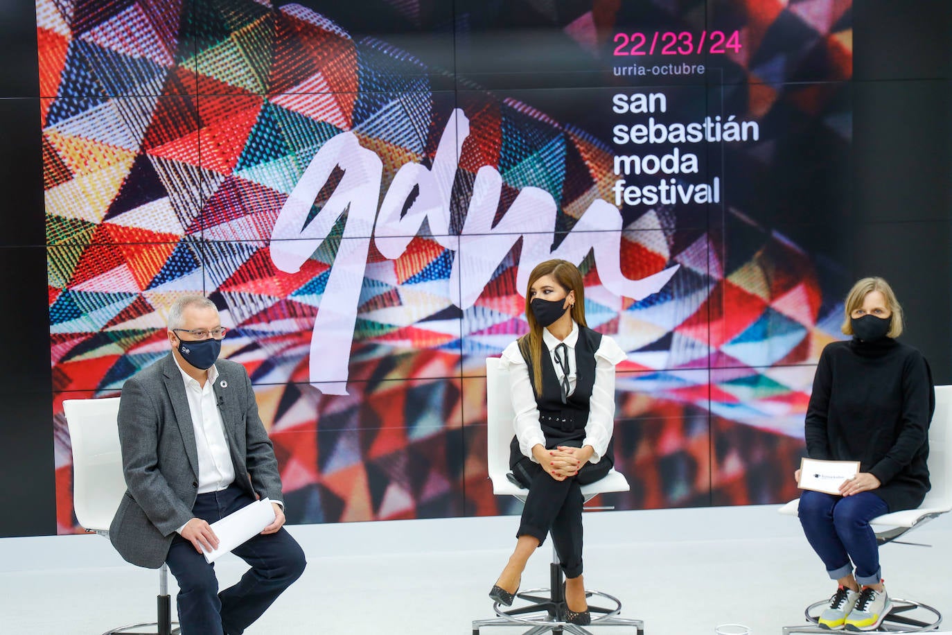 Sophie et Voilà, Álex Vallejo o Inge Zubeldia presentarán sus colecciones sobre una pasarela de San Telmo, cuyo aforo se ha reducido al 30% de su capacidad habitual