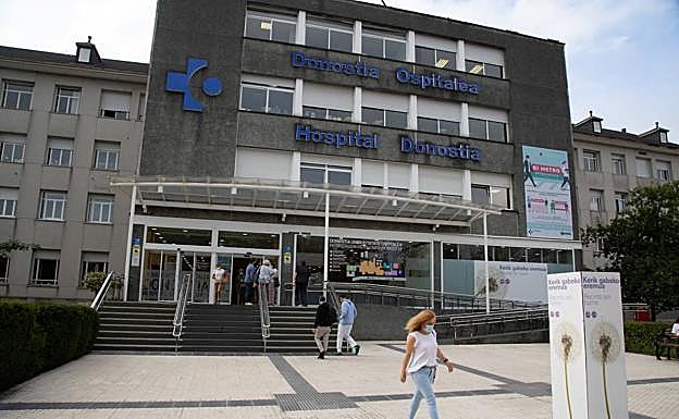 Euskadi registra un repunte de casos pero alivia la presión en las UCIs