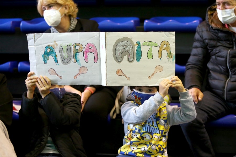 Errenteria ha acogido la final de pelota vasca adaptada, donde se han medido los jugadores clasificados el 4 de octubre en Bidania. 