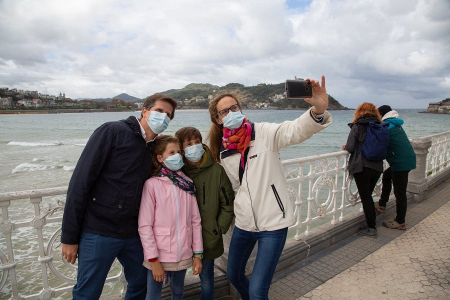 Fotos: Turismo con mascarilla y frío