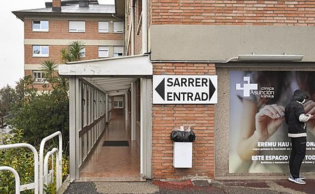 El brote en la clínica La Asunción de Tolosa suma 41 positivos