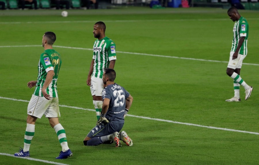 La Real se ha ido al descanso con ventaja en el marcador gracias al gol de Portu en el minuto 43