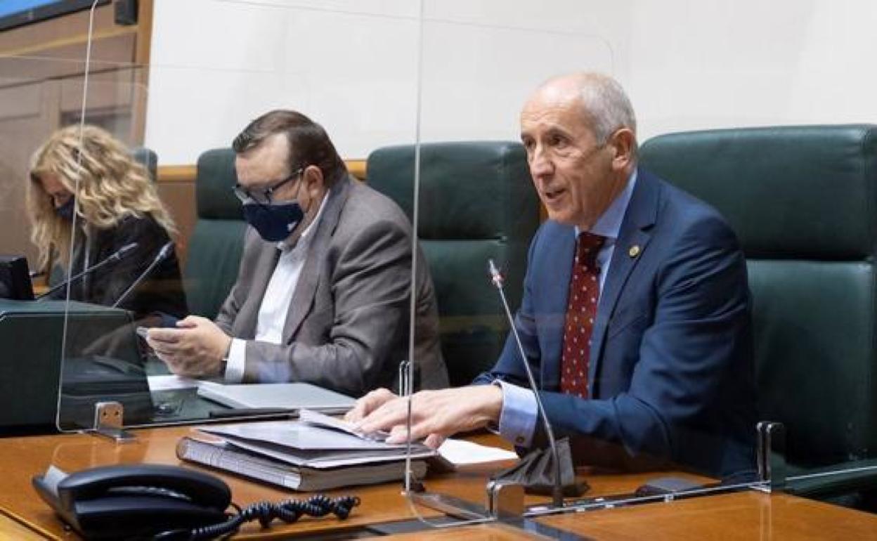 Erkoreka anuncia cuatro nuevas OPEs de la Ertzaintza en los próximos años