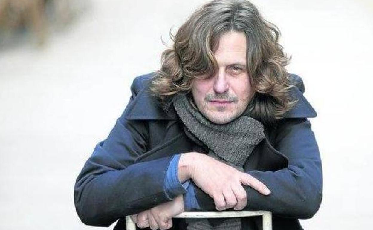 Nacho Vegas recala en el Victoria Eugenia para hacer balance de la última década