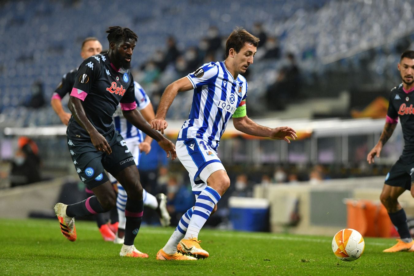 La Real Sociedad y el Nápoles han disputado la segunda jornada de la Europa League en el Reale Arena