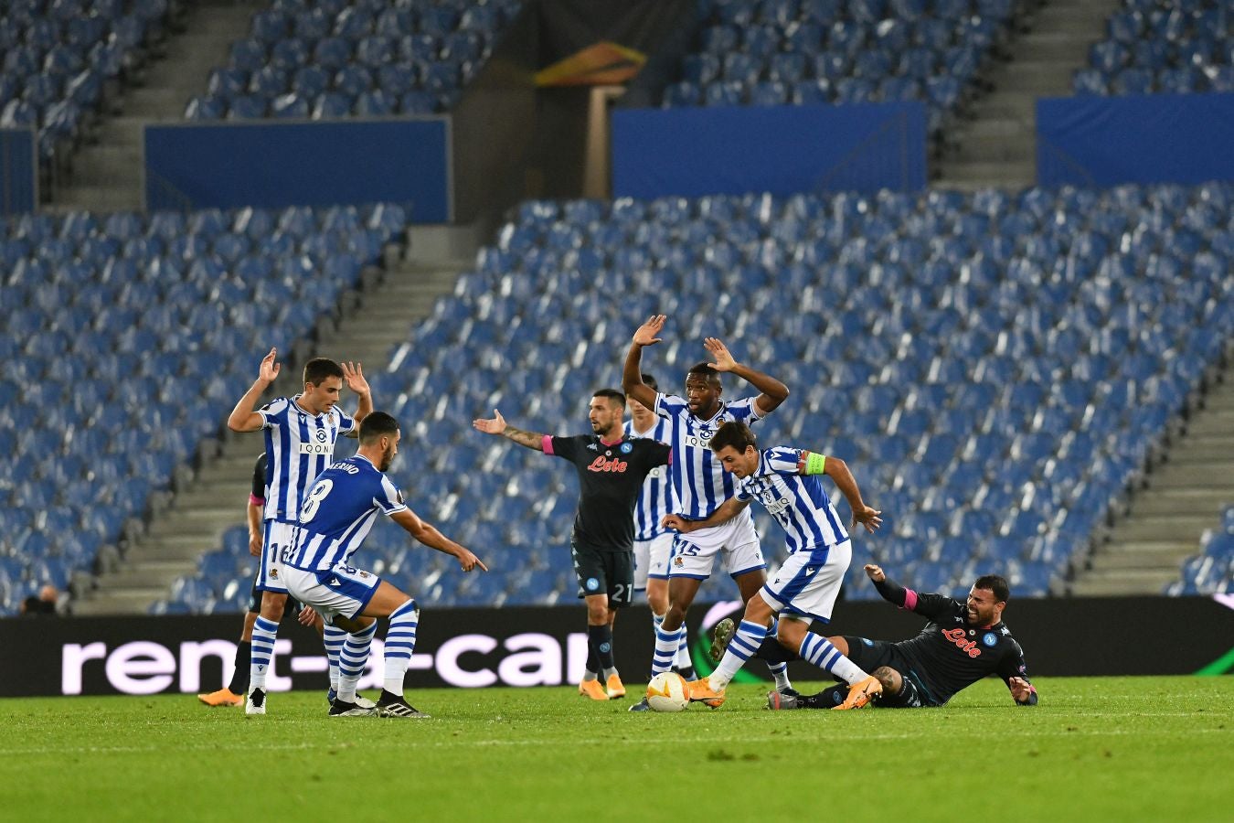La Real Sociedad y el Nápoles han disputado la segunda jornada de la Europa League en el Reale Arena