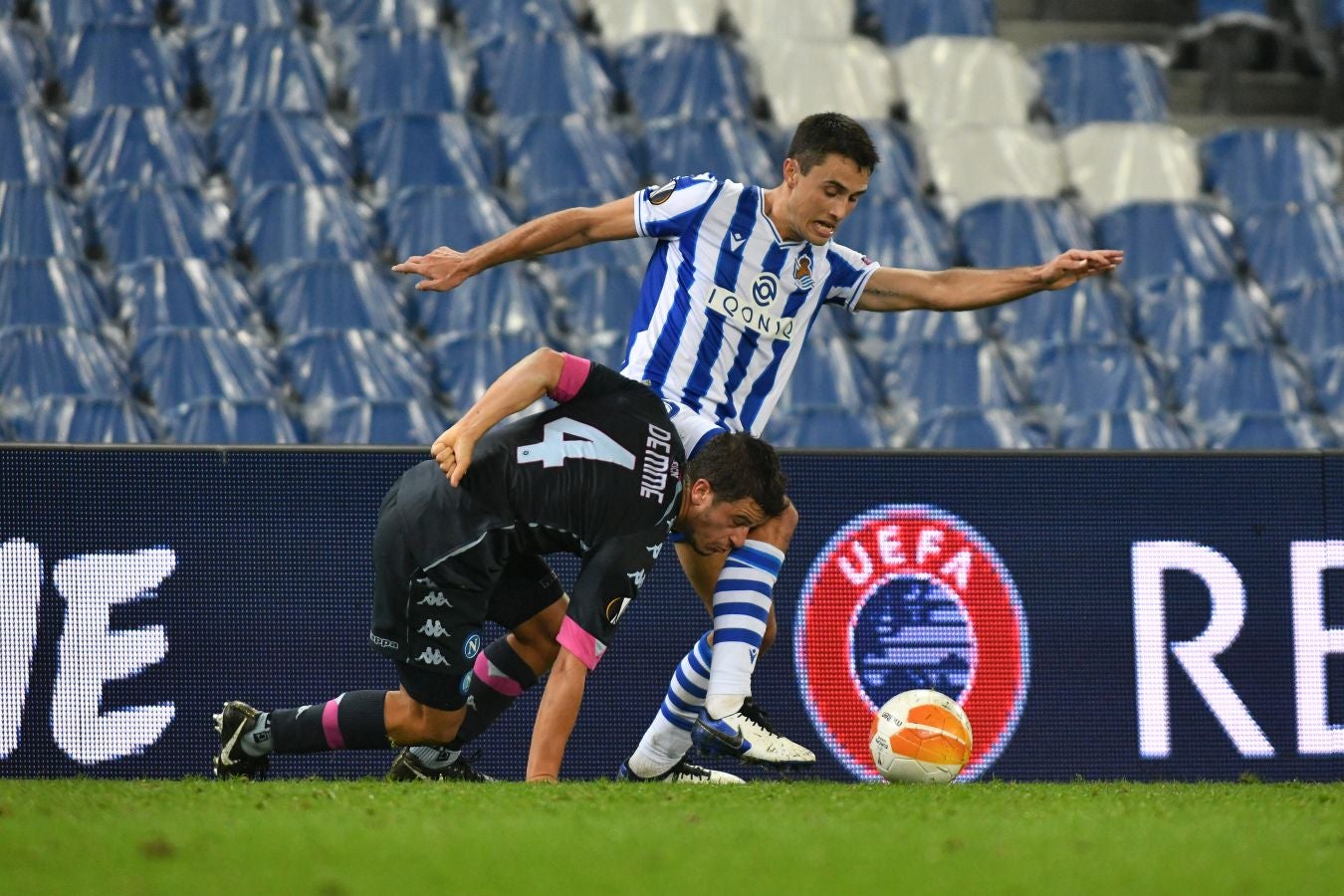 La Real Sociedad y el Nápoles han disputado la segunda jornada de la Europa League en el Reale Arena