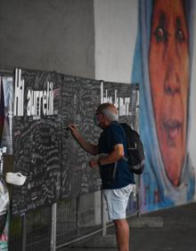 Imagen secundaria 2 - Murales en distintos pueblos de Gipuzkoa proponen dejar por escrito emociones en torno a la muerte