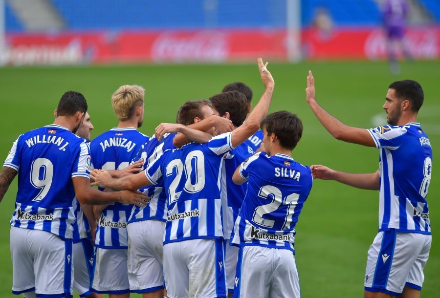 Fotos del Real Sociedad1 - 0 Granada de la jornada 9 de  LaLiga 2020-2021