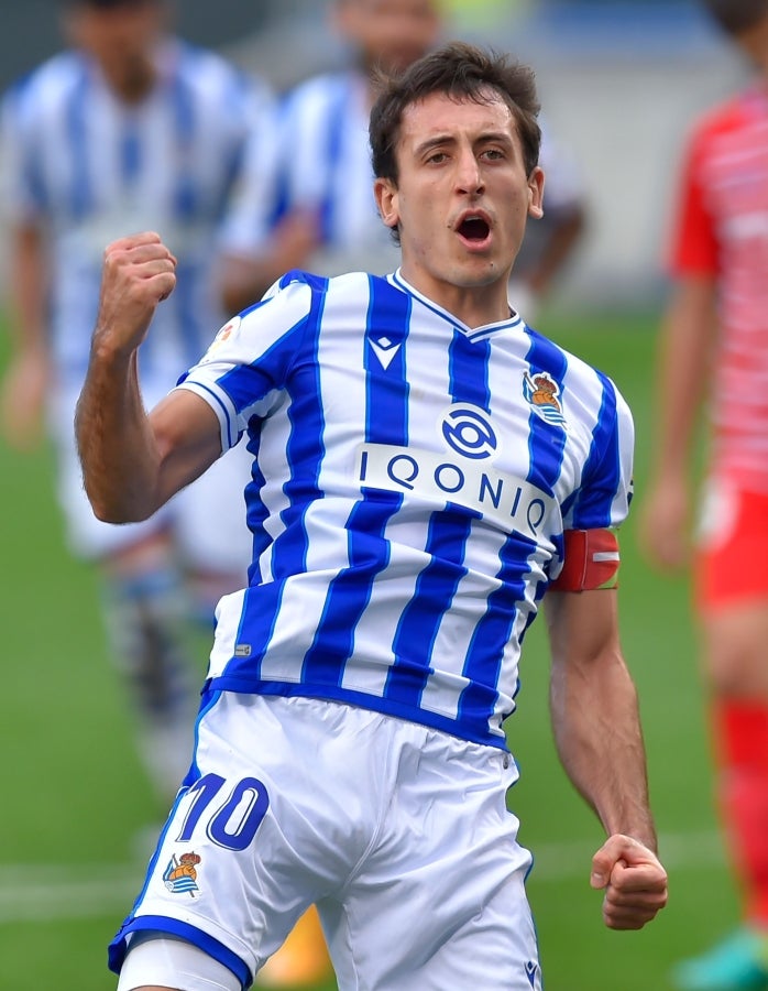 Fotos del Real Sociedad1 - 0 Granada de la jornada 9 de  LaLiga 2020-2021