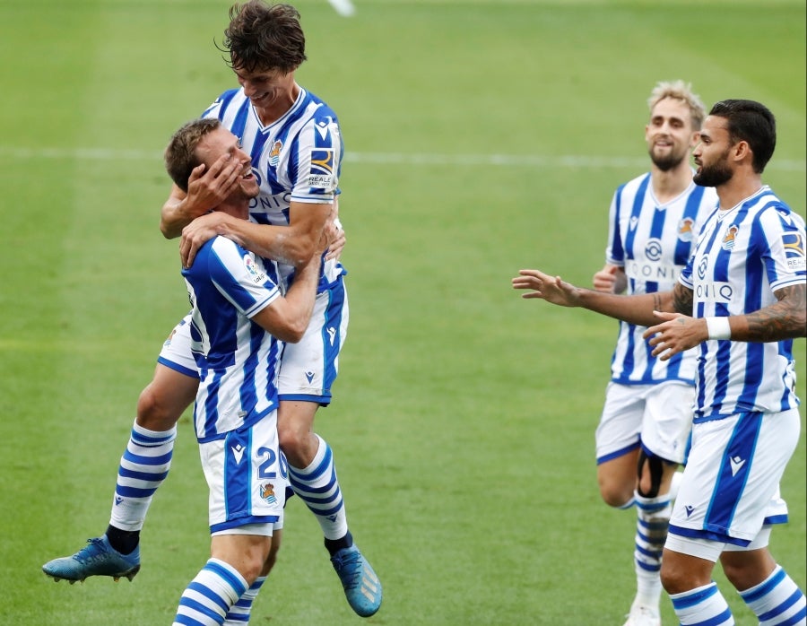 Fotos del Real Sociedad1 - 0 Granada de la jornada 9 de  LaLiga 2020-2021