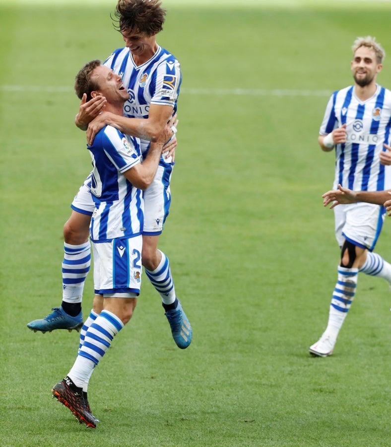 Fotos del Real Sociedad1 - 0 Granada de la jornada 9 de  LaLiga 2020-2021
