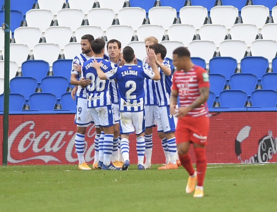 Fotos del Real Sociedad1 - 0 Granada de la jornada 9 de  LaLiga 2020-2021