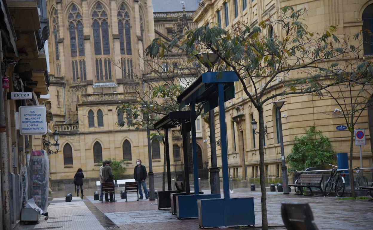 Terrazas cerradas en San Sebastián.