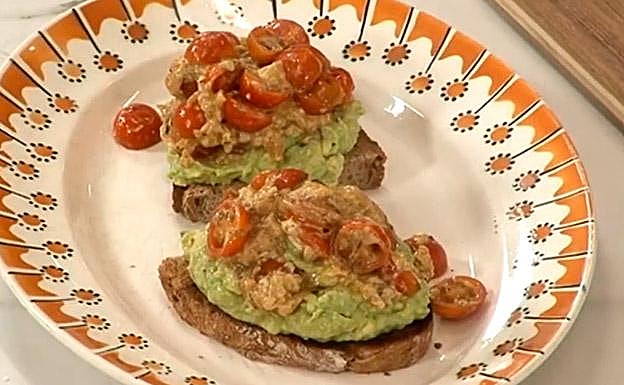 Receta de huevos «Pericos» con aguacate de David de Jorge