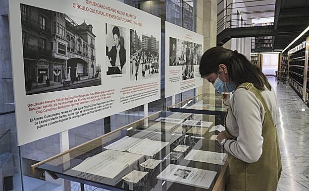 Imagen principal - El Ateneo cuenta sus 150 años en una exposición
