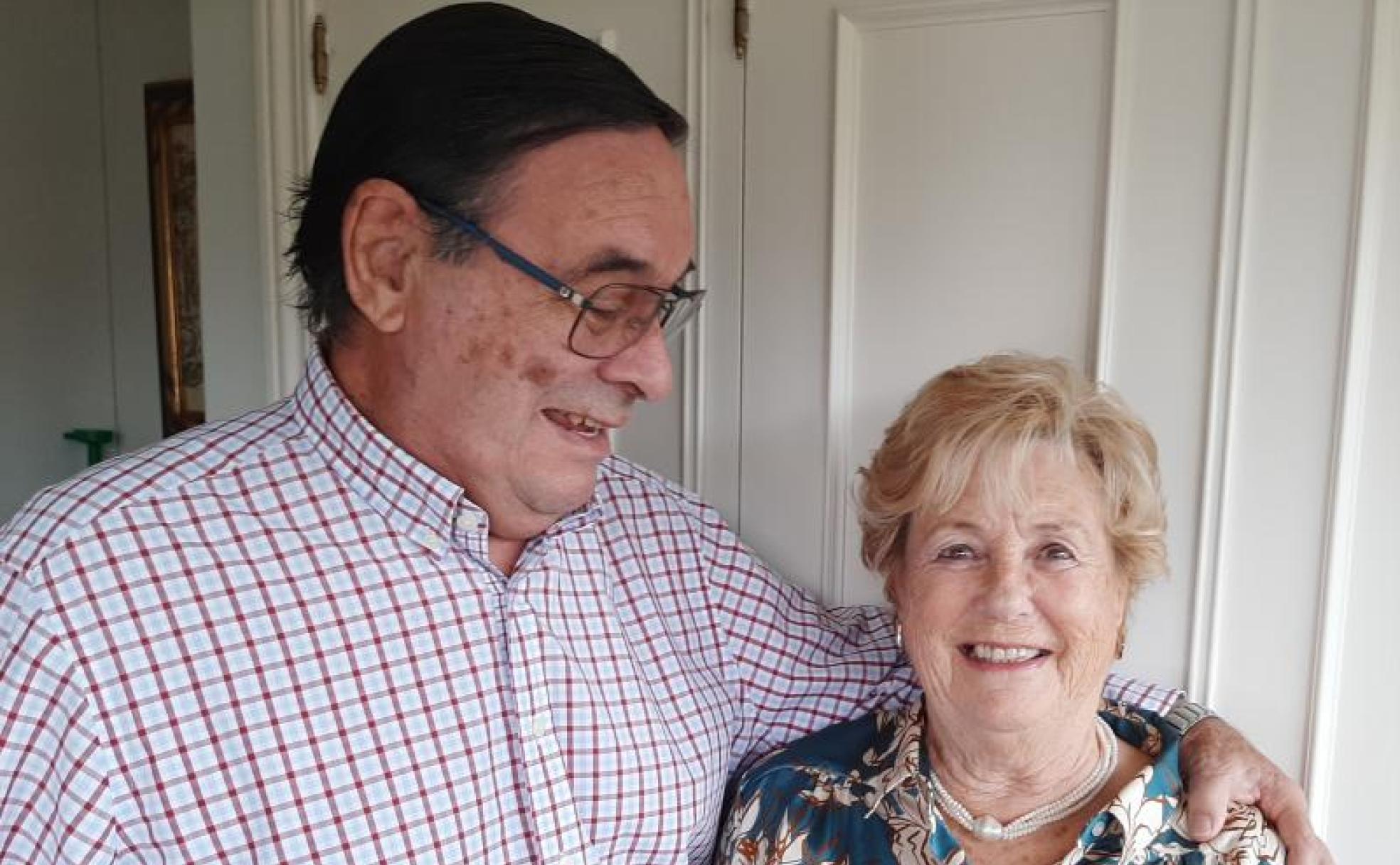 El donostiarra Fermín Gallurralde y la madrileña Regina García, tras 54 años de matrimonio.