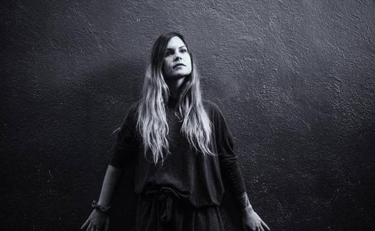 Sara Zozaya presenta su nuevo disco en Intxaurrondo